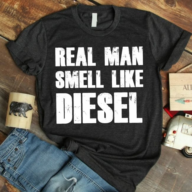 Real man smell like diesel póló Lovenir.hu